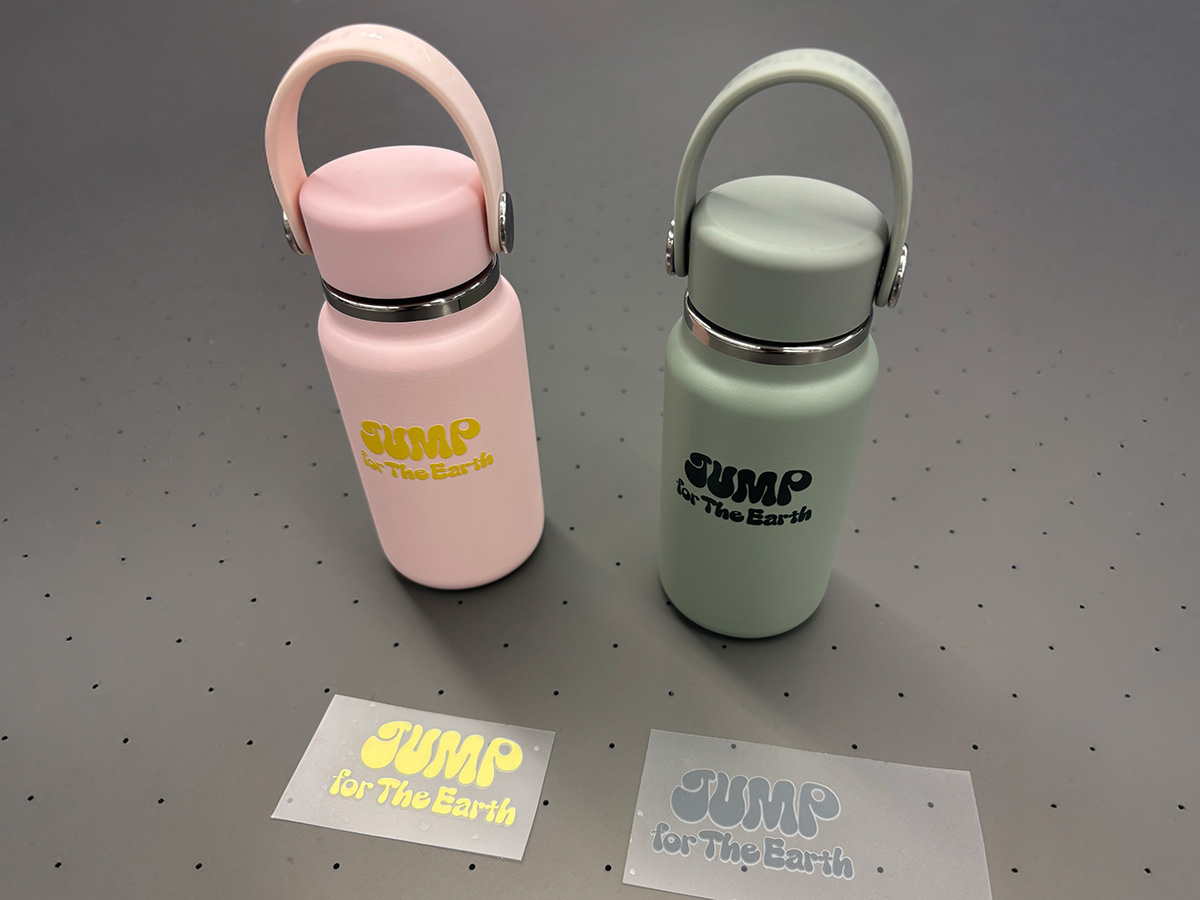 コラボ事例を追加しました：グッズビジネスにもおすすめ！ 最新のUV-DTF方式によるオリジナルプリント（UJV300DTF-75）