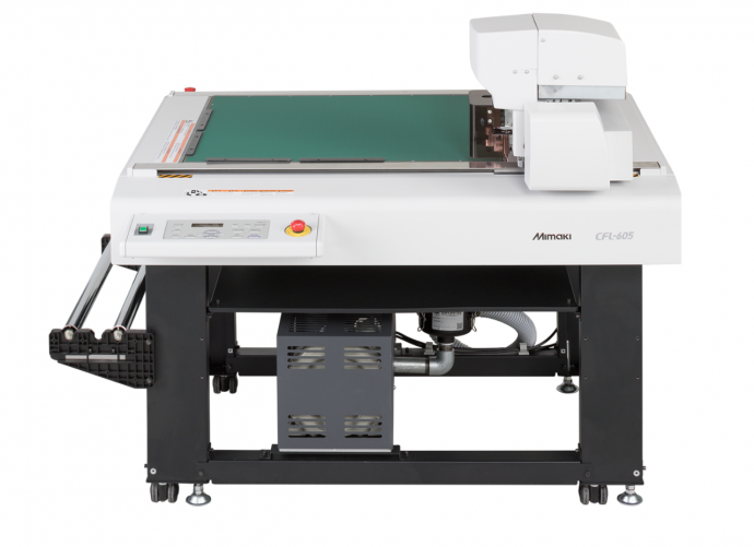 印刷用の治具を作成するカッティングプロッタ「CFL-605RT」