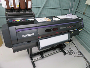 UV硬化型インクジェットプリンタ「UCJV300-75」